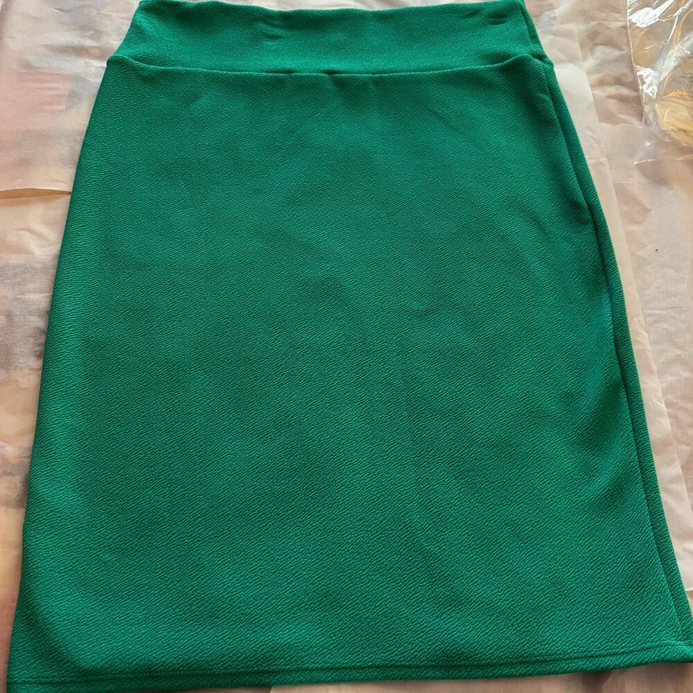 LuLaRoe Shirt (Cassie)